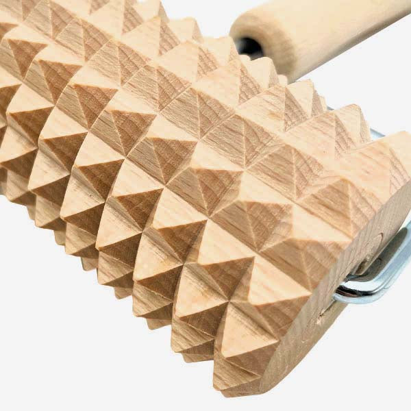 Антицелулитен дървен ролер с дръжка